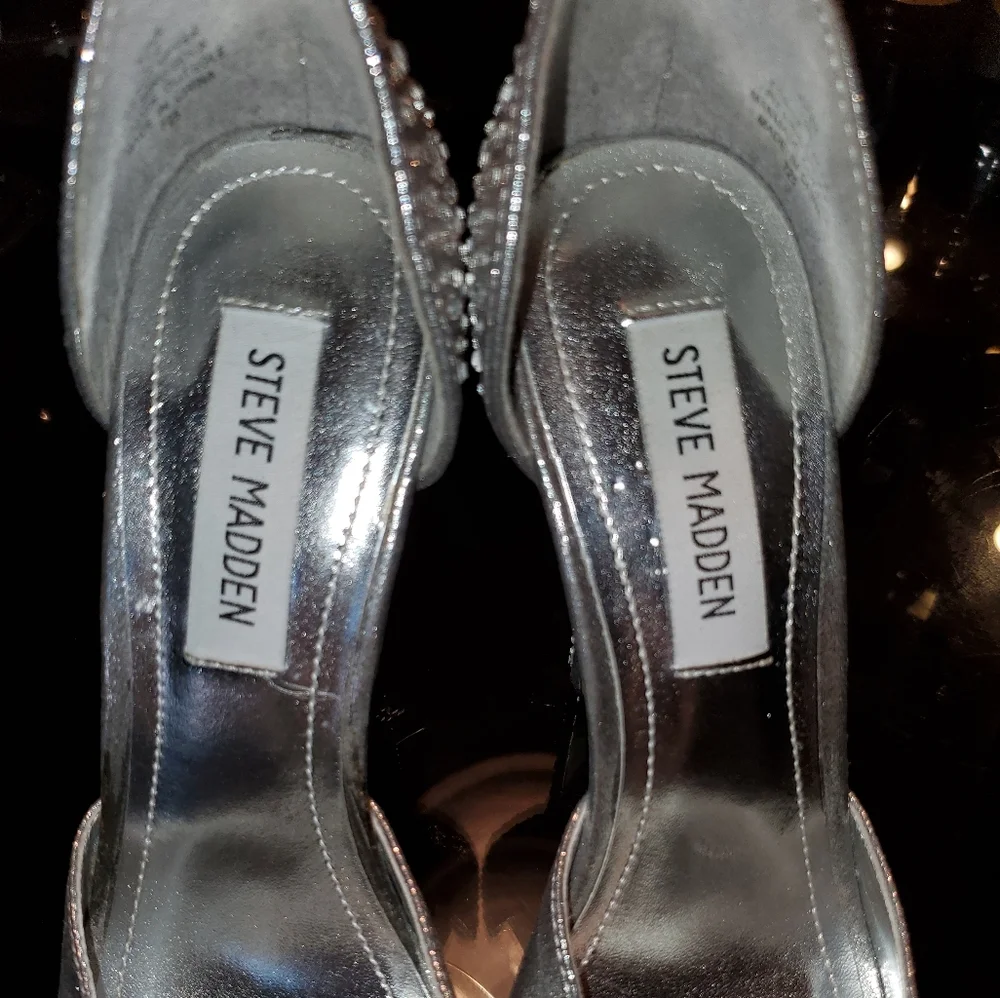 Beautiful Steve Madden Studded Heels